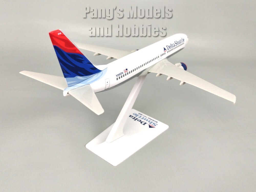 Boeing 737-800 737 Delta Shuttle "Flying Colors" 1/200 Scale Model