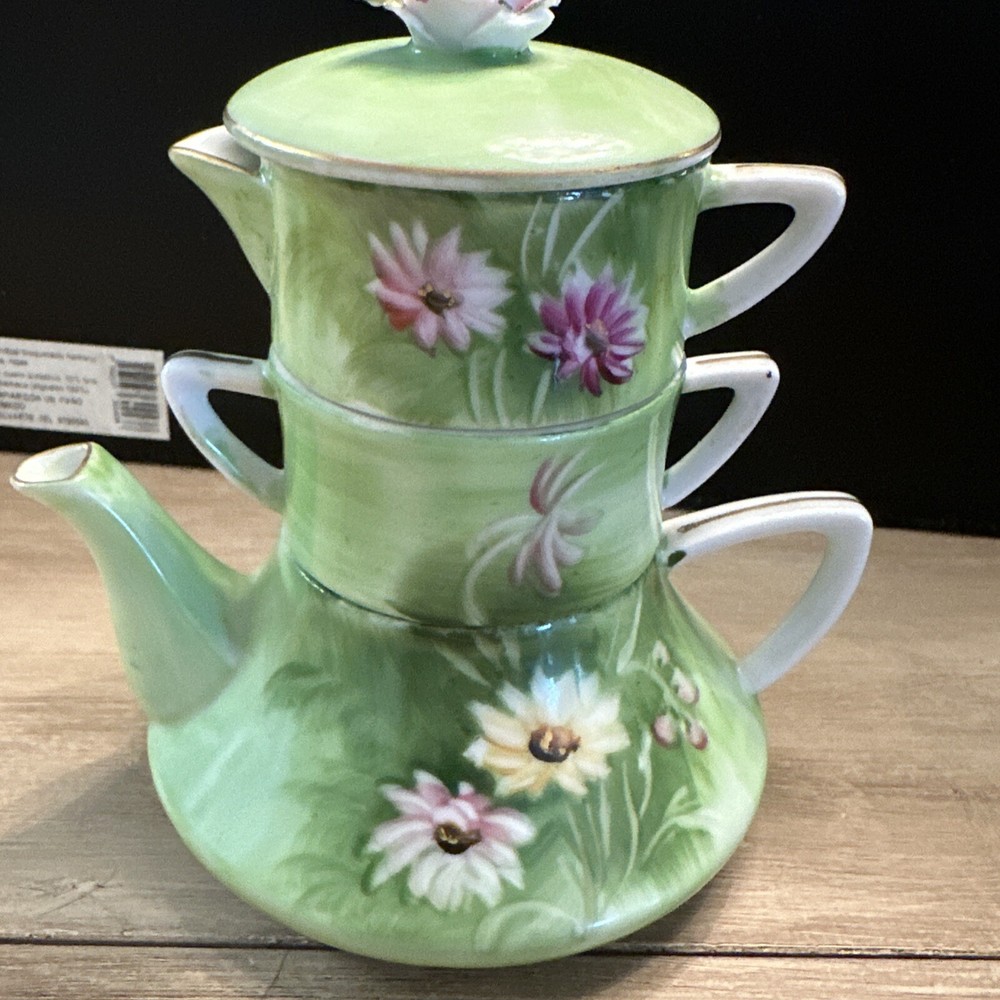 VINTAGE DINNER WARE COMBINATION SUGAR, CREAMER, TEAPOT