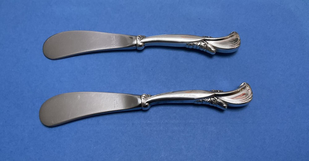 WALLACE STAINLESS BUTTER SPREADERS