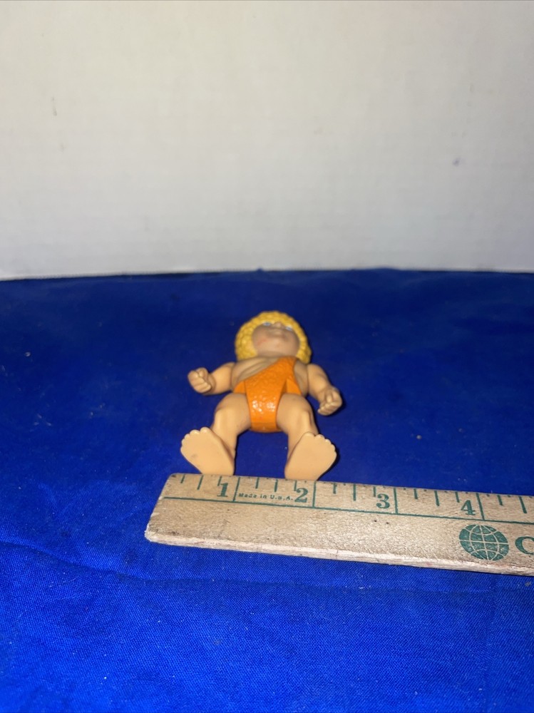 Definitely Dinosaurs 1987 Playskool caveman 3 1/4"