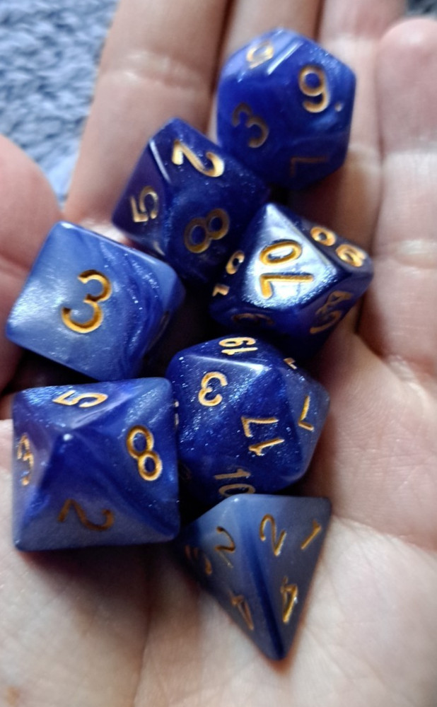 Blue & Silver Swirl 7pc Dice Set with Gold Numbers