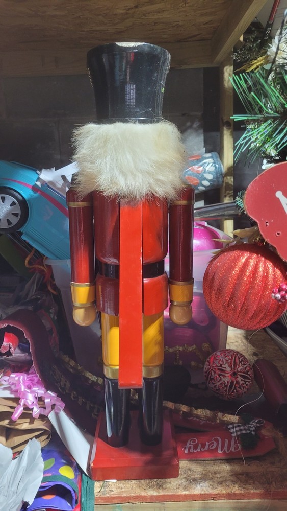 23" NUTCRACKER SOLDIER