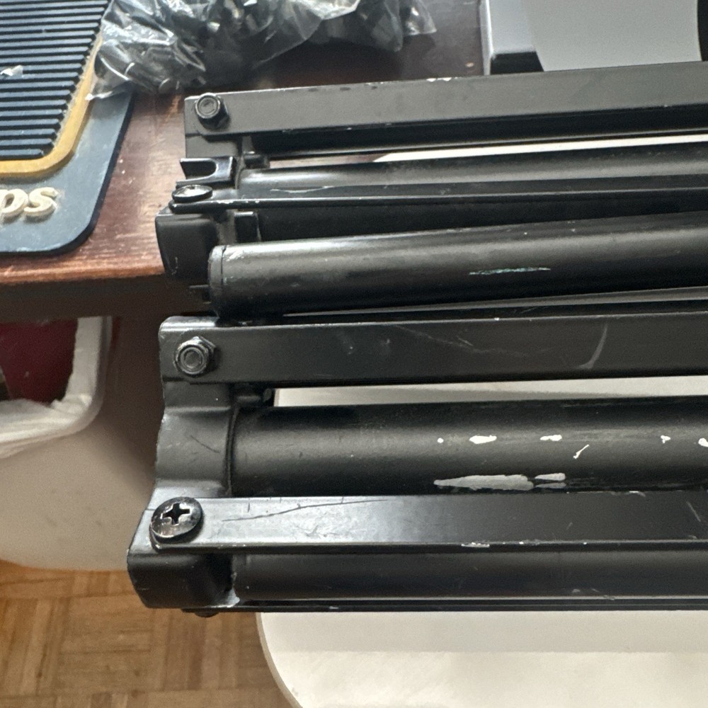 matthews light stand B387483