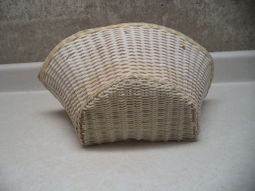 Sears Spyder 500 Front Handlebar Basket Woven Plastic Original