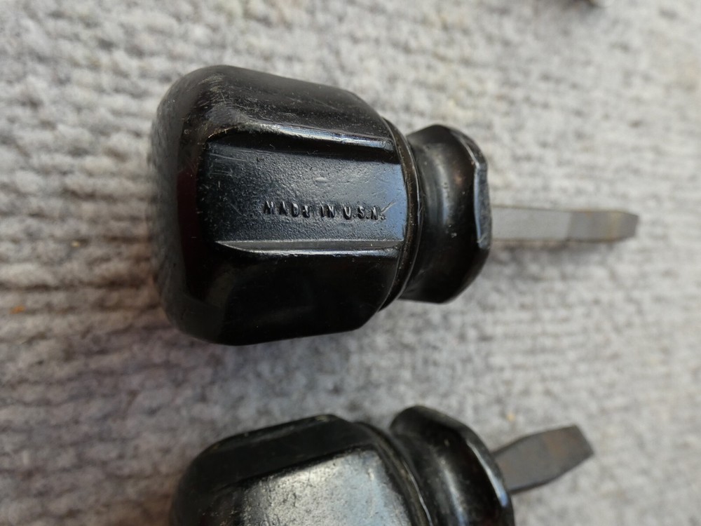 PAIR USA SNAP ON STUBBY SCREWDRIVERS