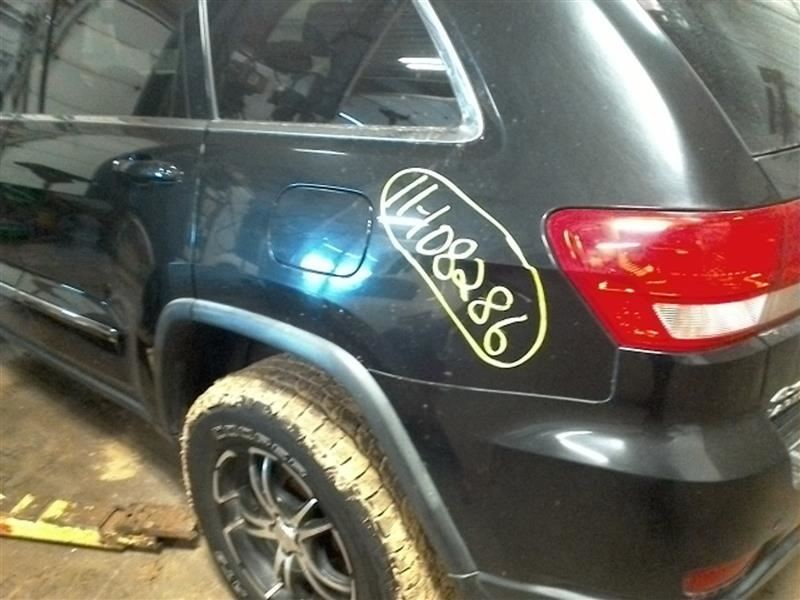 Driver Left Front Spindle/Knuckle Fits 11-15 DURANGO 10210082