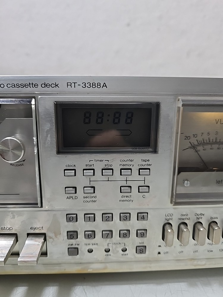 SHARP RT-3388A COMPUTER CONTROLLED CASSETTE DECK PLAYER, NOT WORKING FOR REPAIR