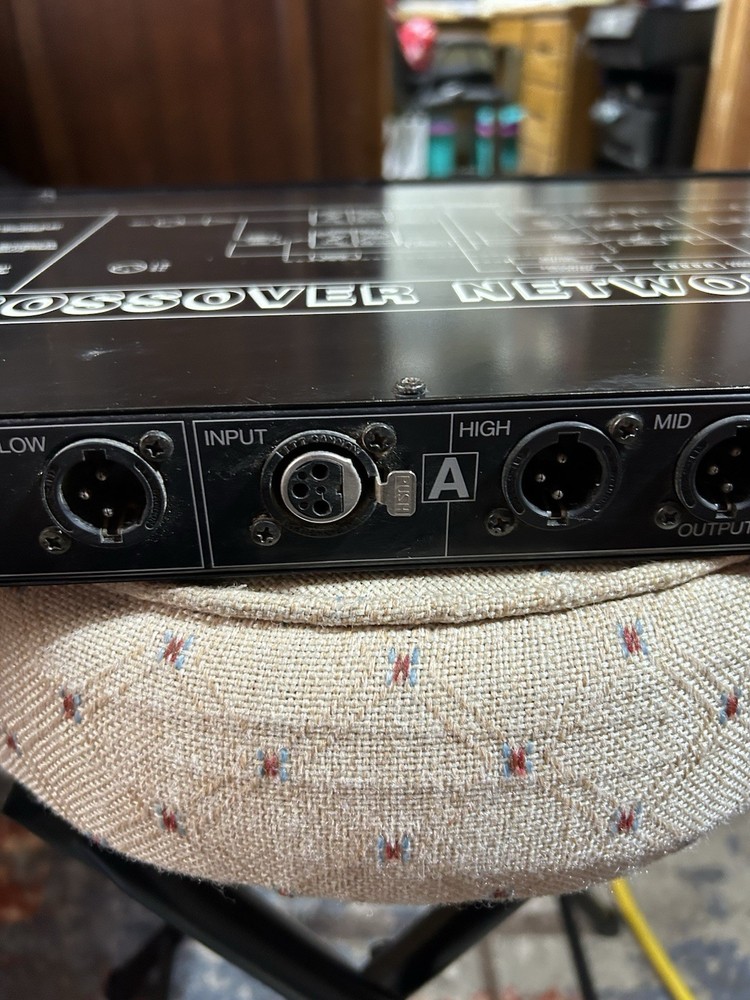Vintage N.I.H. Labs Model CN40 Crossover Network.