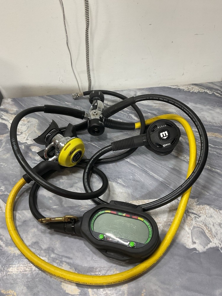 Aeris500AI Complete SCUBA Regulator + Computer Setup Voltrex Mares /Nikos Mares