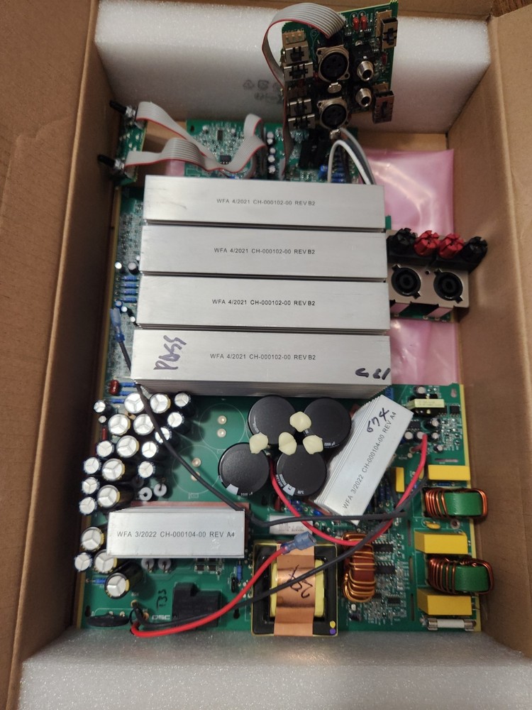 QSC PLX2502 Main board