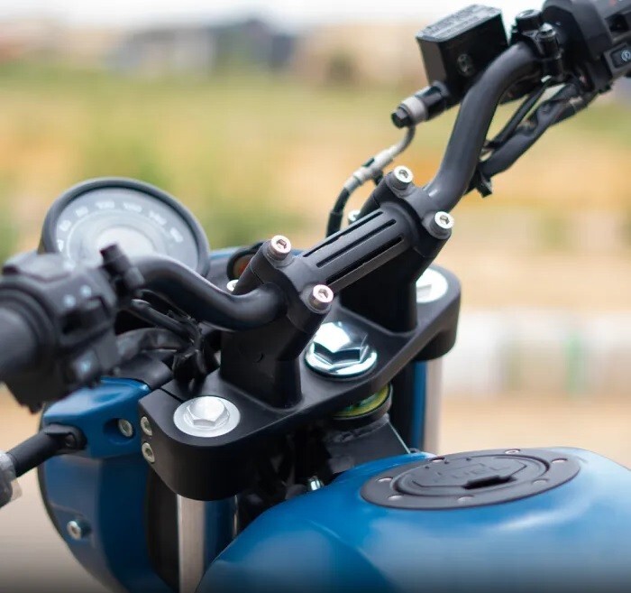 Angular Handlebar Riser Fit for Royal Enfield SCRAM 411