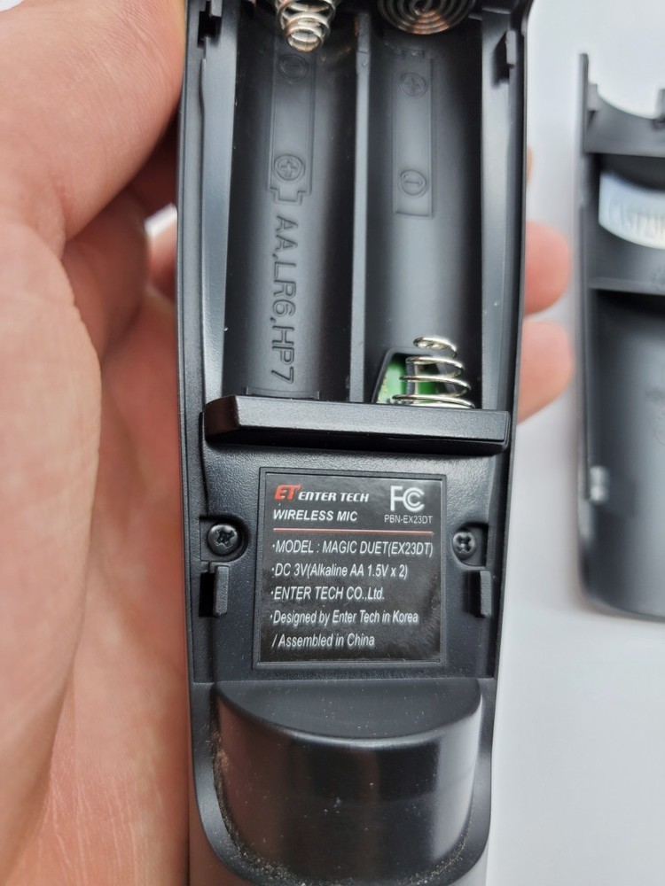 Magic Sing EX23DT Microphone ENTER TECH WIRELESS MIC MODEL Magic Duet