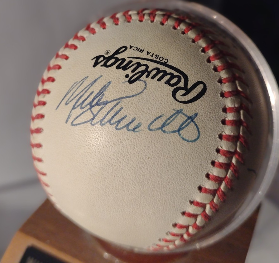 Schmidt / Aaron / Mays / Jackson Auto Baseball With Name Tags