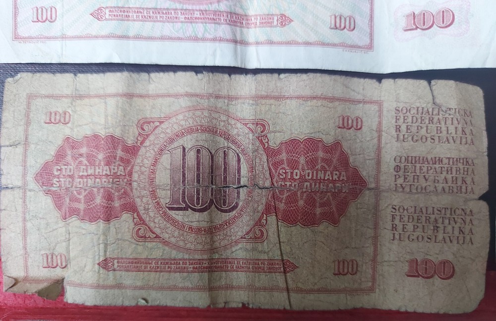 Yugoslavia 5x 100 Dinar Notes 3 dated 1981 2 1978 1 And 10 Dinar Note Dated 1968