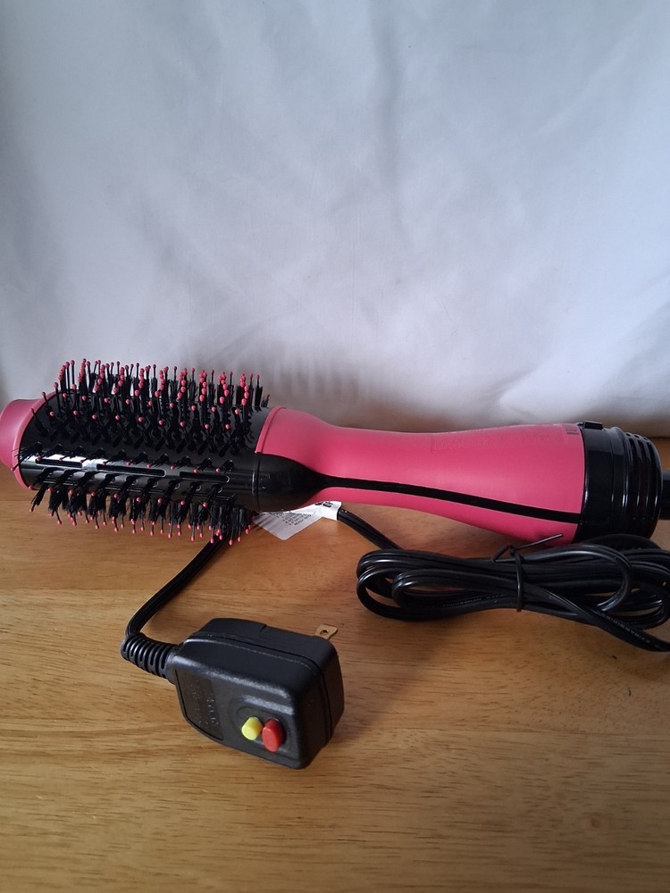 Revlon One Step Voluminizer for Womans Hair