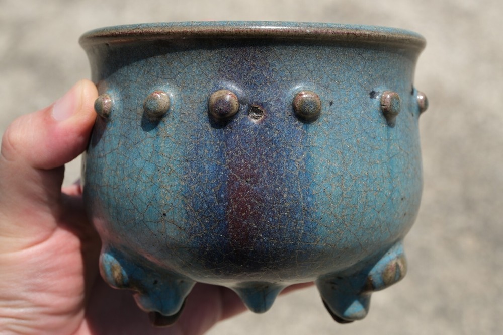 0074 Jun Ware Tripod Incense Burner