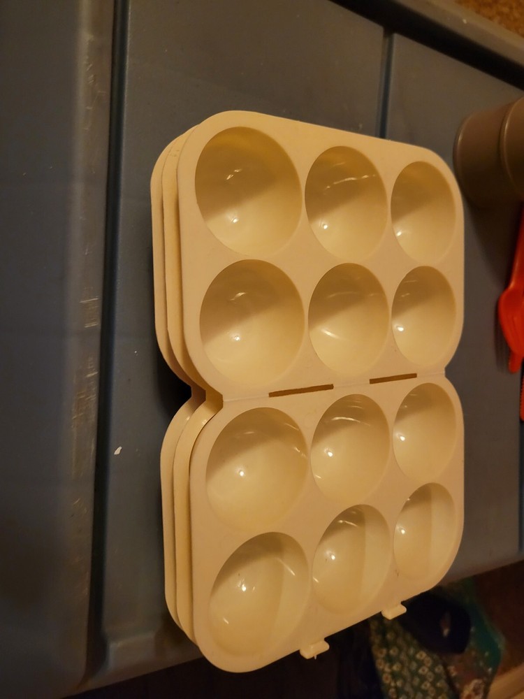 Egg Holder Plastic [6-Tan]