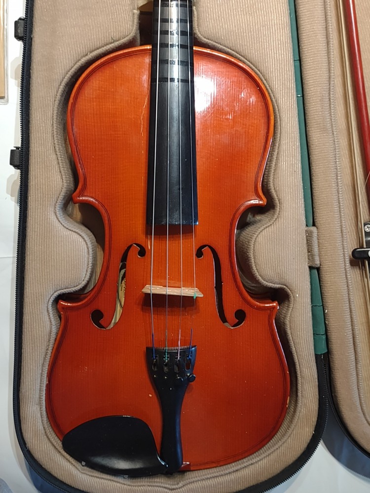 🎻 4/4 Solid Wood Beginner Violin Outfit – Spruce Top & Maple Back, Case 2 Bows