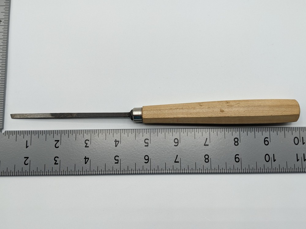 TAYLOR Skew carving chisel