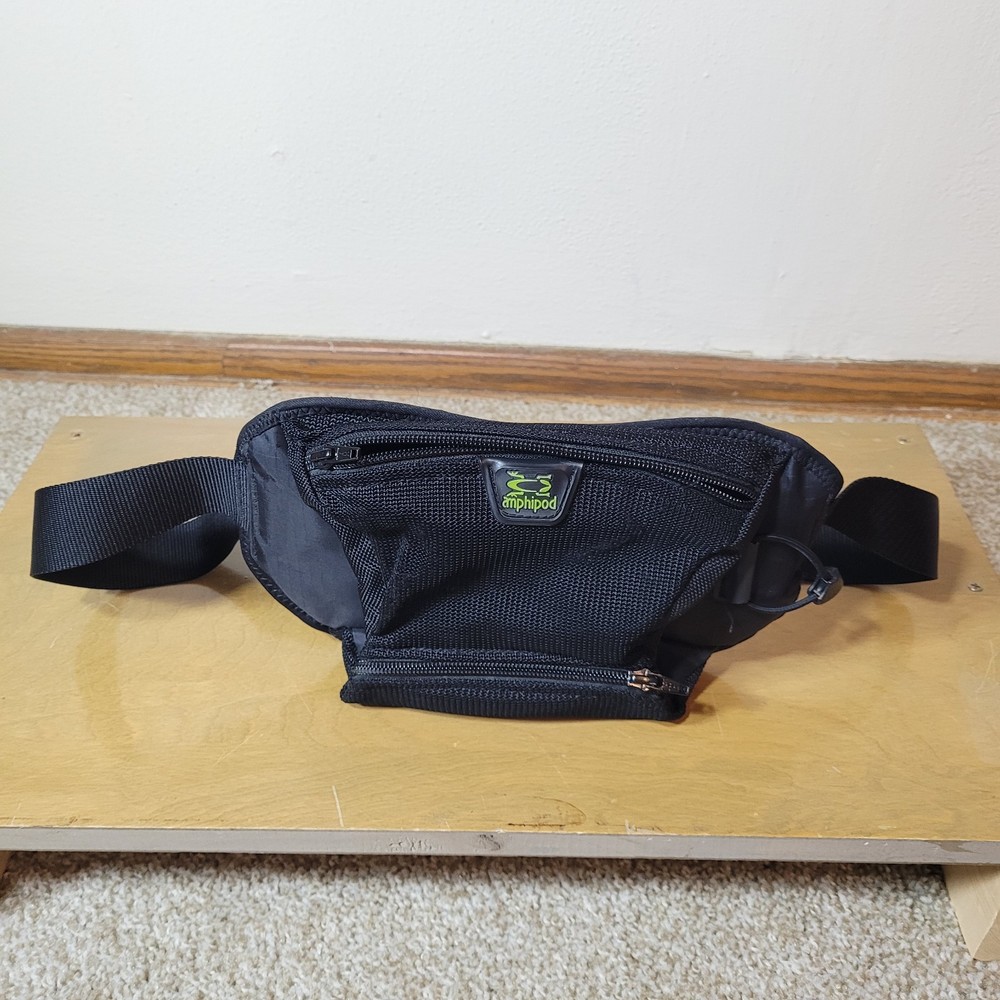 Amphipod Black Running Belt Adjustable Lightweight Two Zip Pockets Mesh
