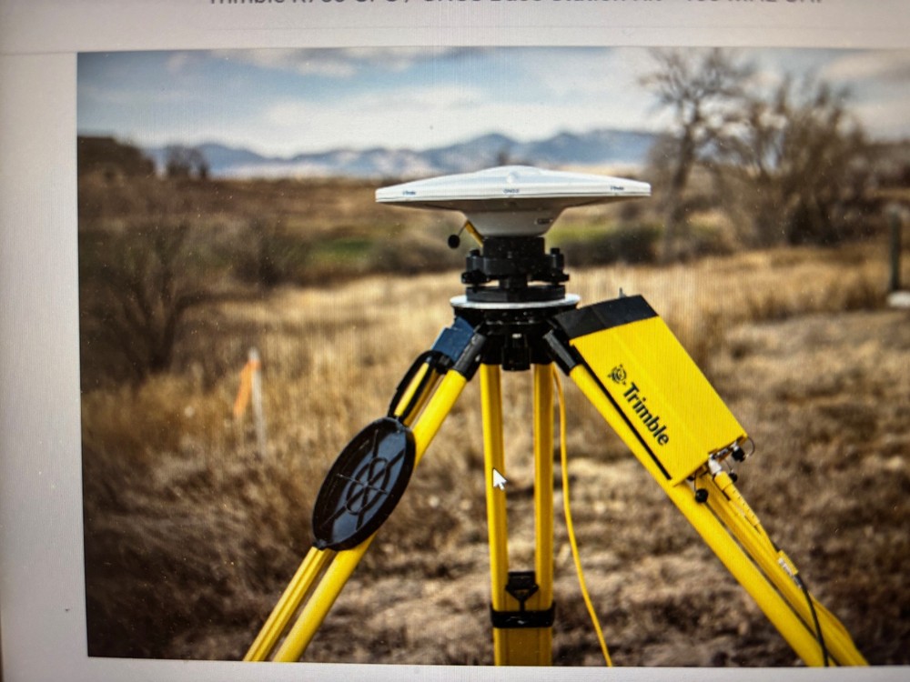 Trimble 852 Base Station