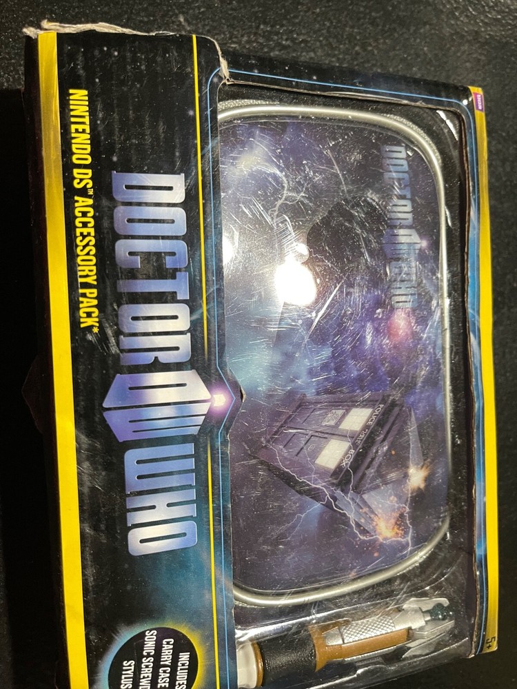 Doctor Who Nintendo DS Accessory Pack (box damaged)