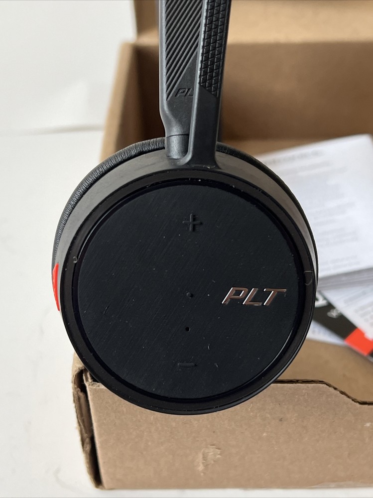 Plantronics Voyager 4210 UC Headset MISSING USB CABLE - wireless CUSTOMER RETURN