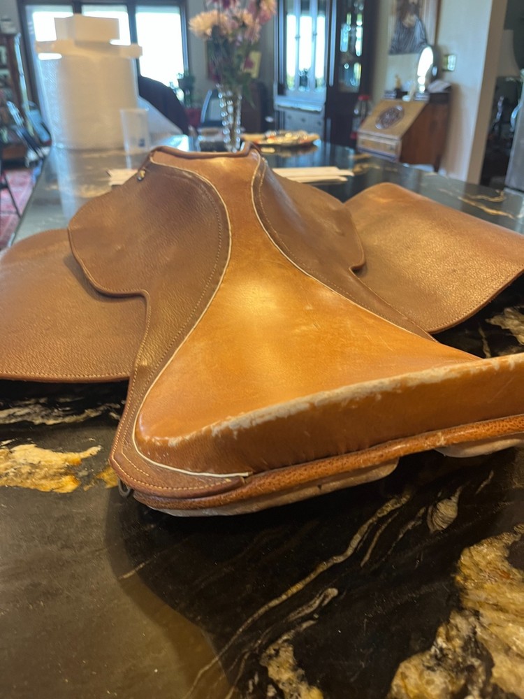 Olympic Works English Saddle
