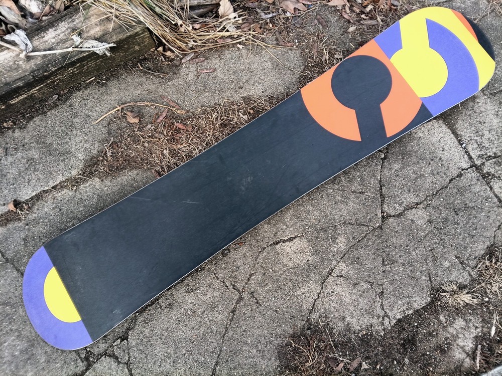 Nice Burton Custom 58W Flying V Snowboard