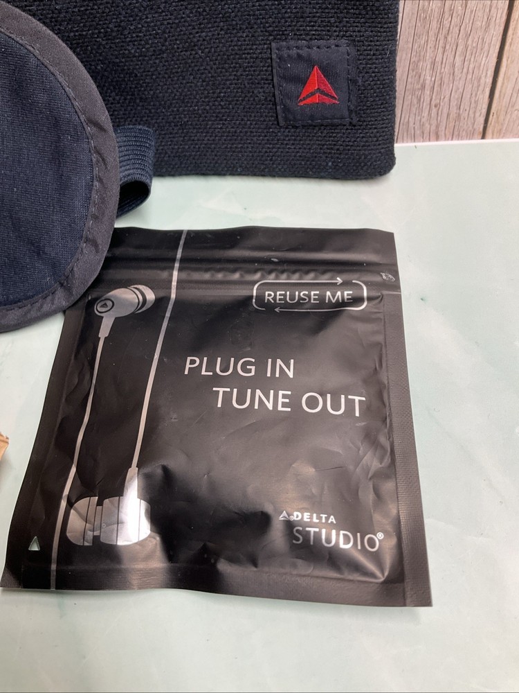 Delta Airlines Amenity Kit