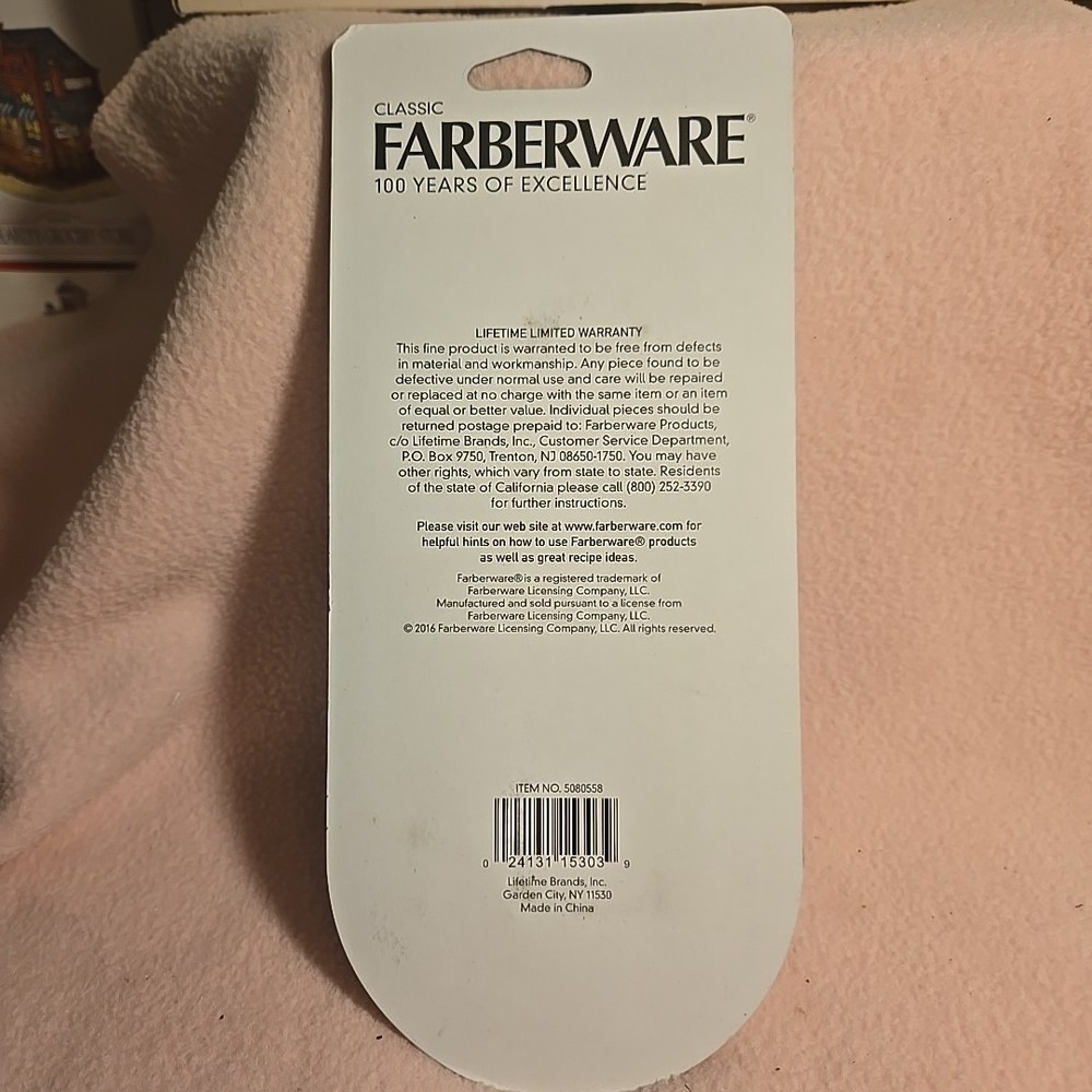 Farberware Classic Nutcracker Set