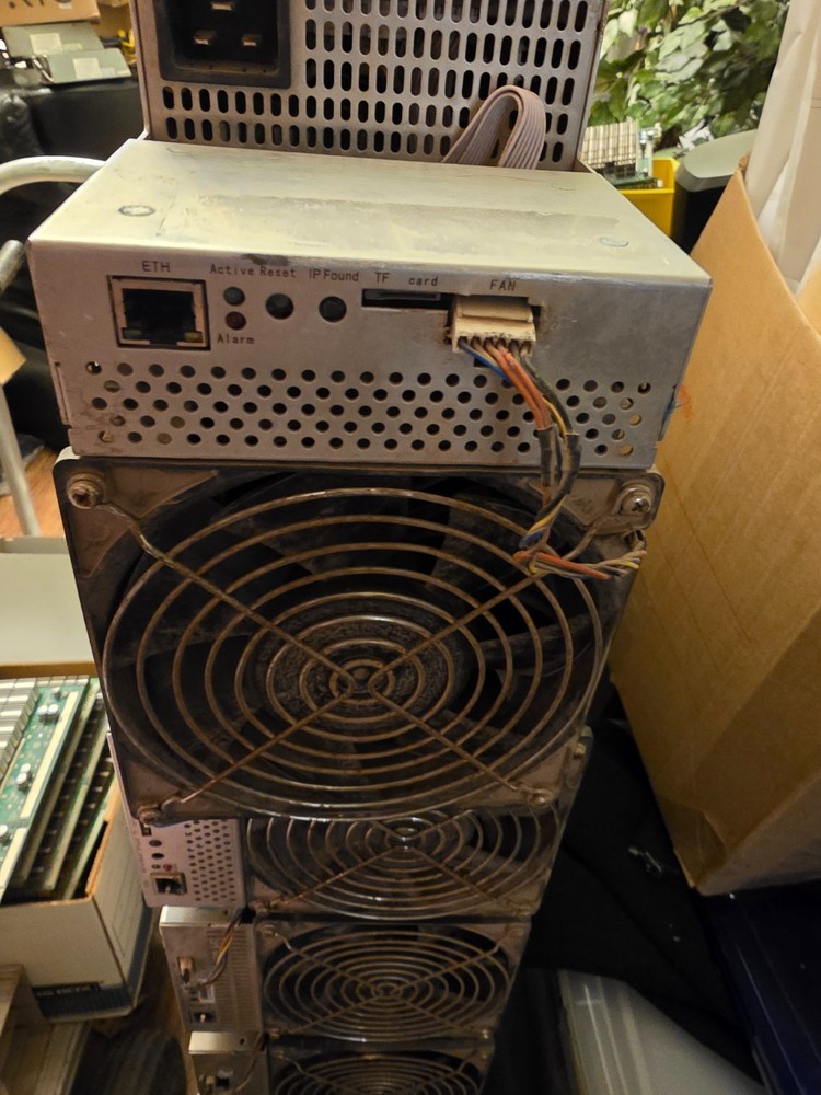 Not working Whatsminer M20S BTC ASIC Bitcoin Miner