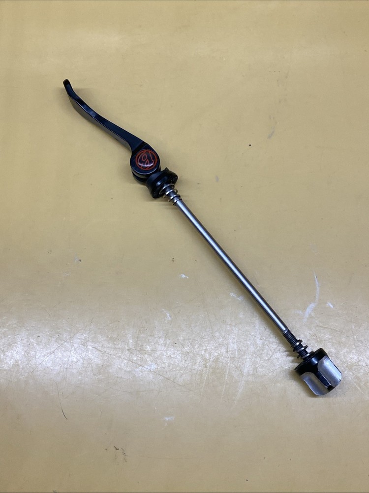 Black Specialized Front 100mm Steel Spindle Quick Release Skewer