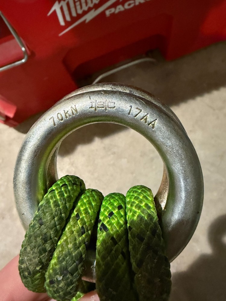 Rope Logic 9mm Rigging Loop with 2 Steel ISC Rings
