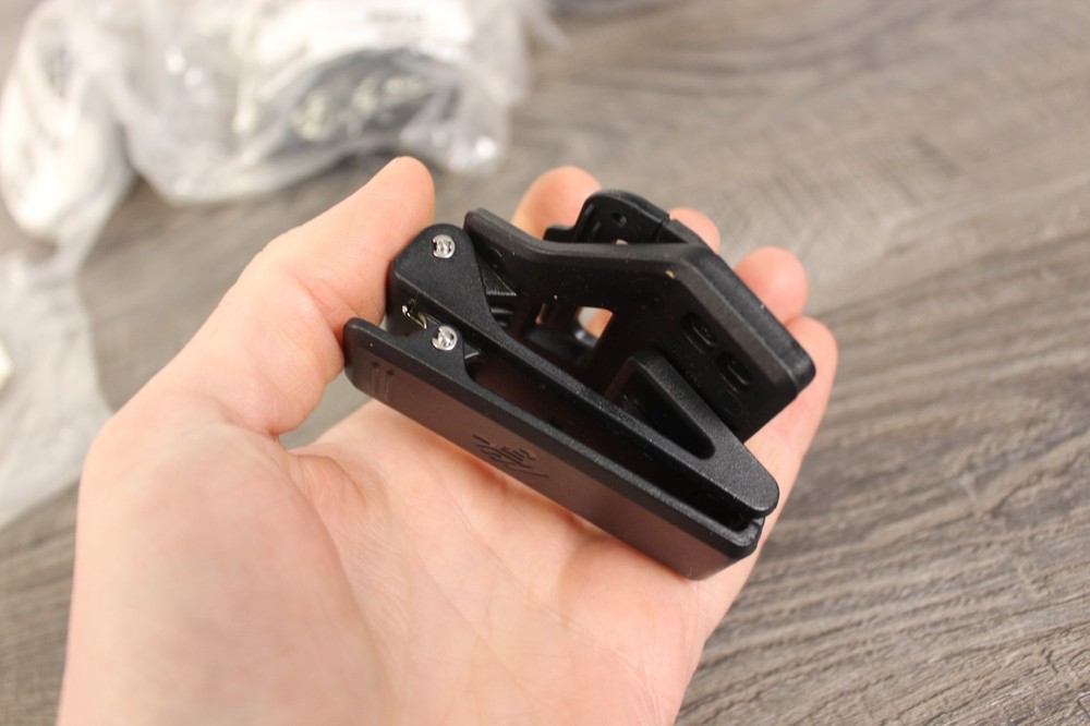 Zebra WT6000 Reverse Hip Mount holder clip waste Black SG-NGWT-HPMNT-02