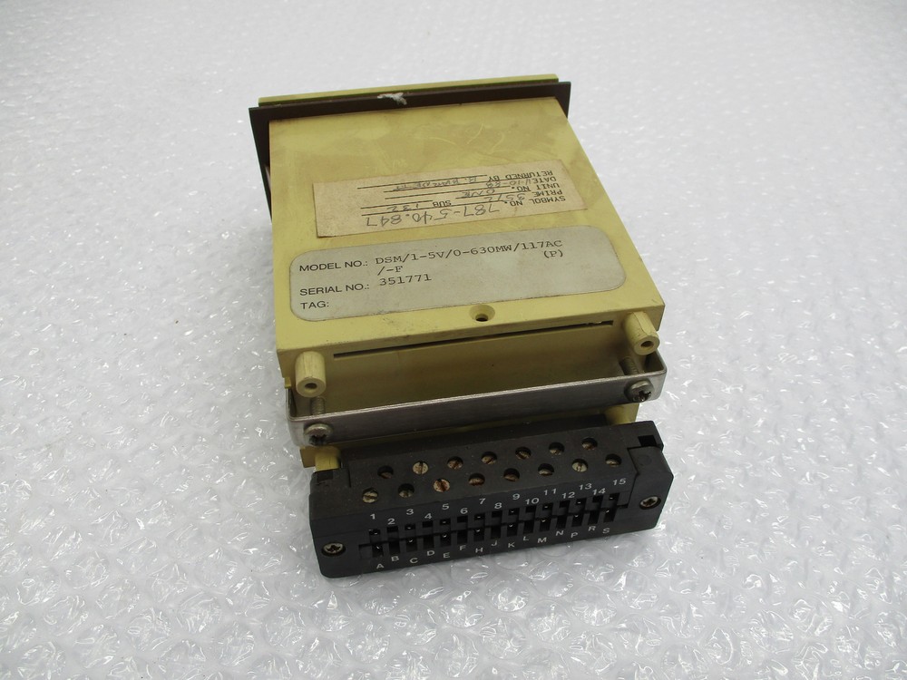 MOORE INDUSTRIES 2820A-23-23308 DIGITAL METER UNMP