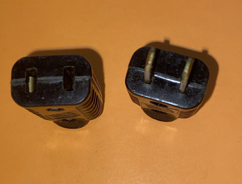 *USED* EAGLE-MALE & FEMALE PLUGS-5A/10A-FREE SHIPPING*