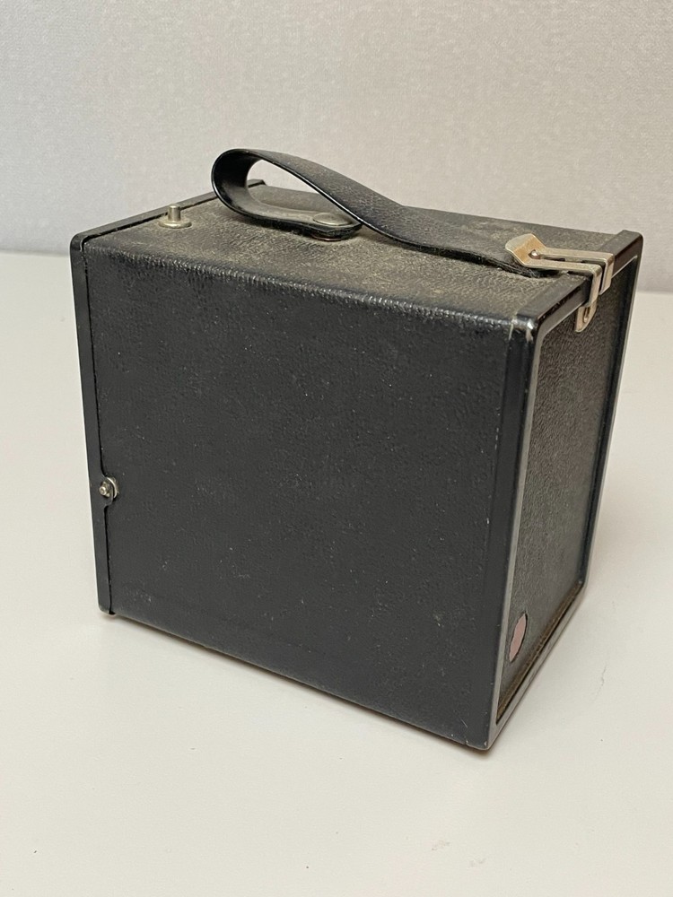 Vintage Ansco Shur-Flash Box Camera Untested * Shutter sticks part-way open*