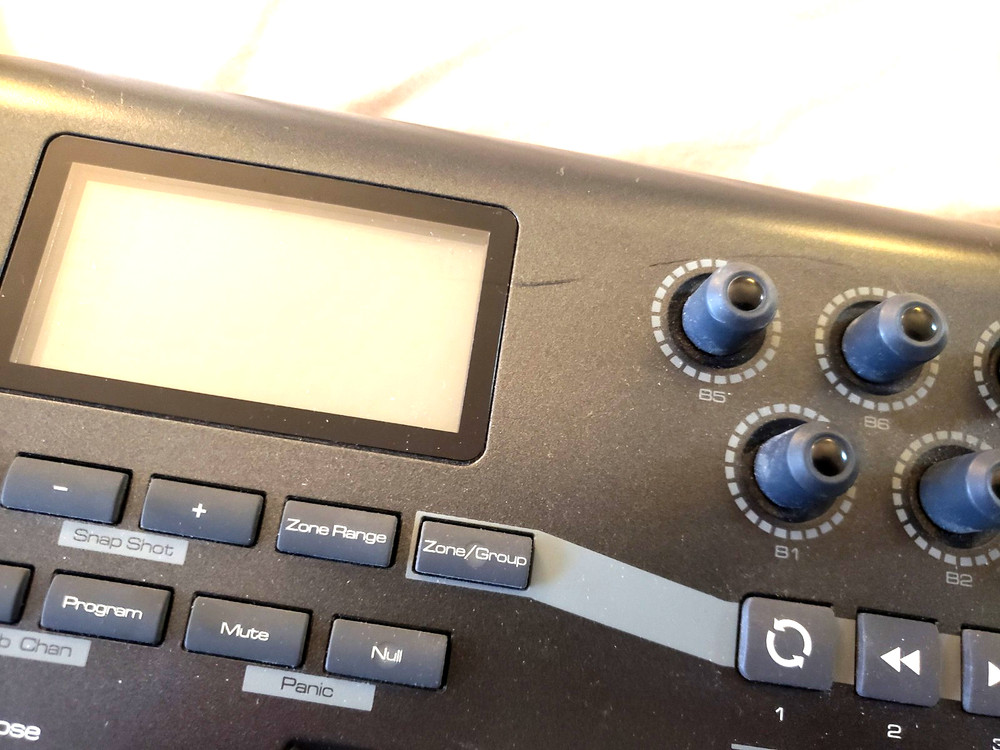 M-AUDIO AXIOM 25 USB MIDI Keyboard Controller