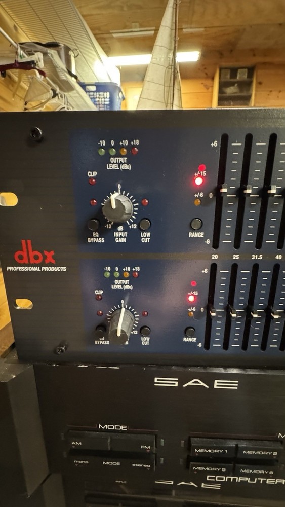 DBX 1231 Series Graphic Equalizer