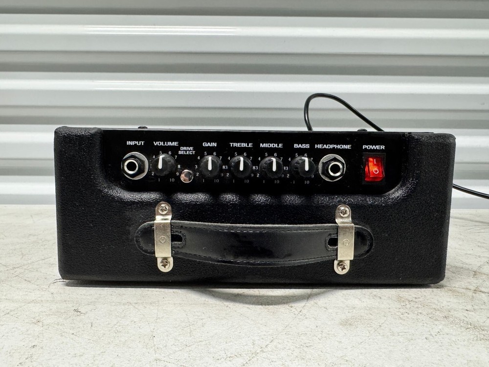 SANTOOH GUITAR AMP MODEL #ST AMP-10
