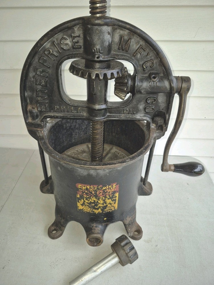 ANTIQUE CAST IRON INTERPRISE SAUSAGE STUFFER  #2092