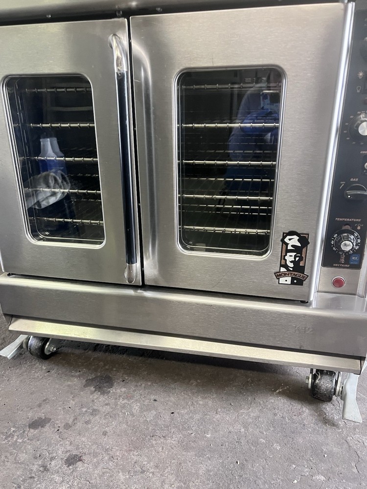 Montague Double Convection Oven pre-owned