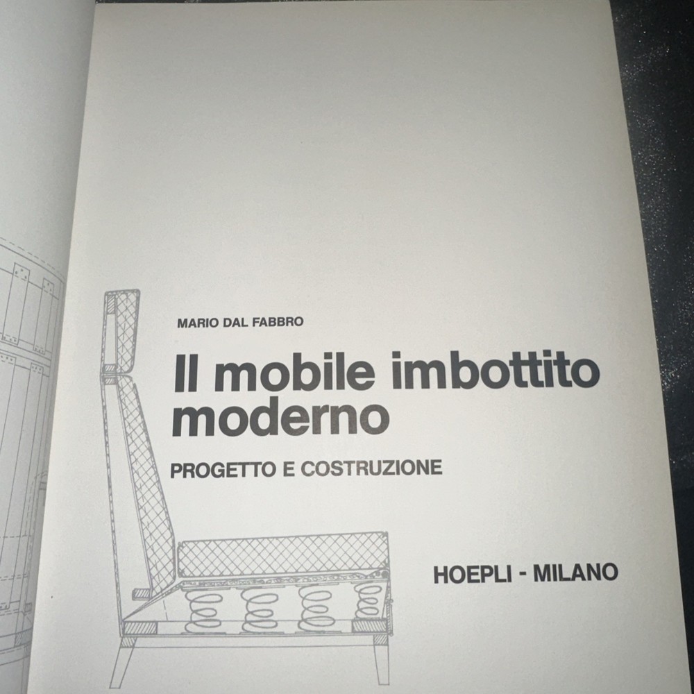 II Mobile Imbottito Moderno Hoepli 1972