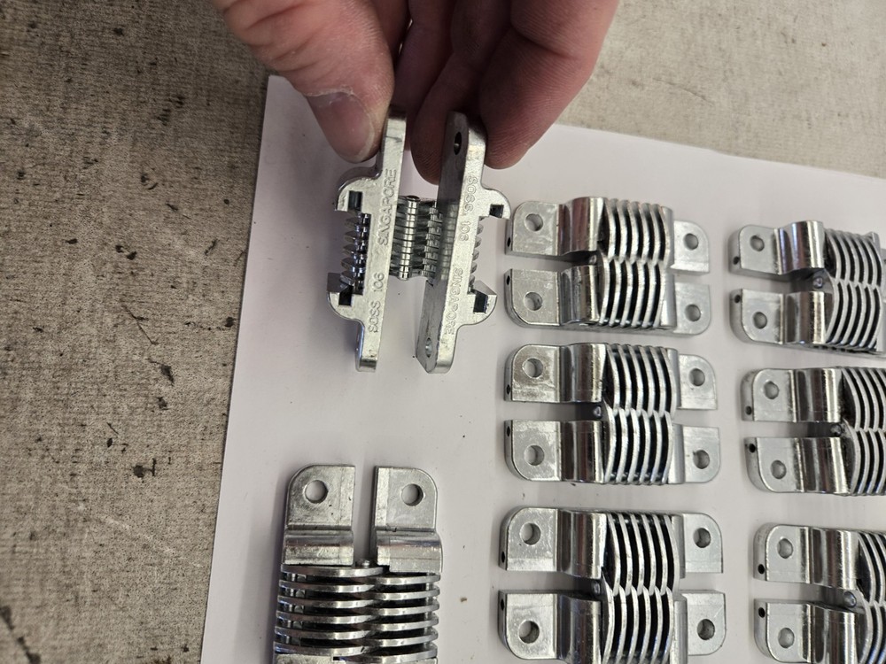 SOSS #106 & #2 Hinge Lot