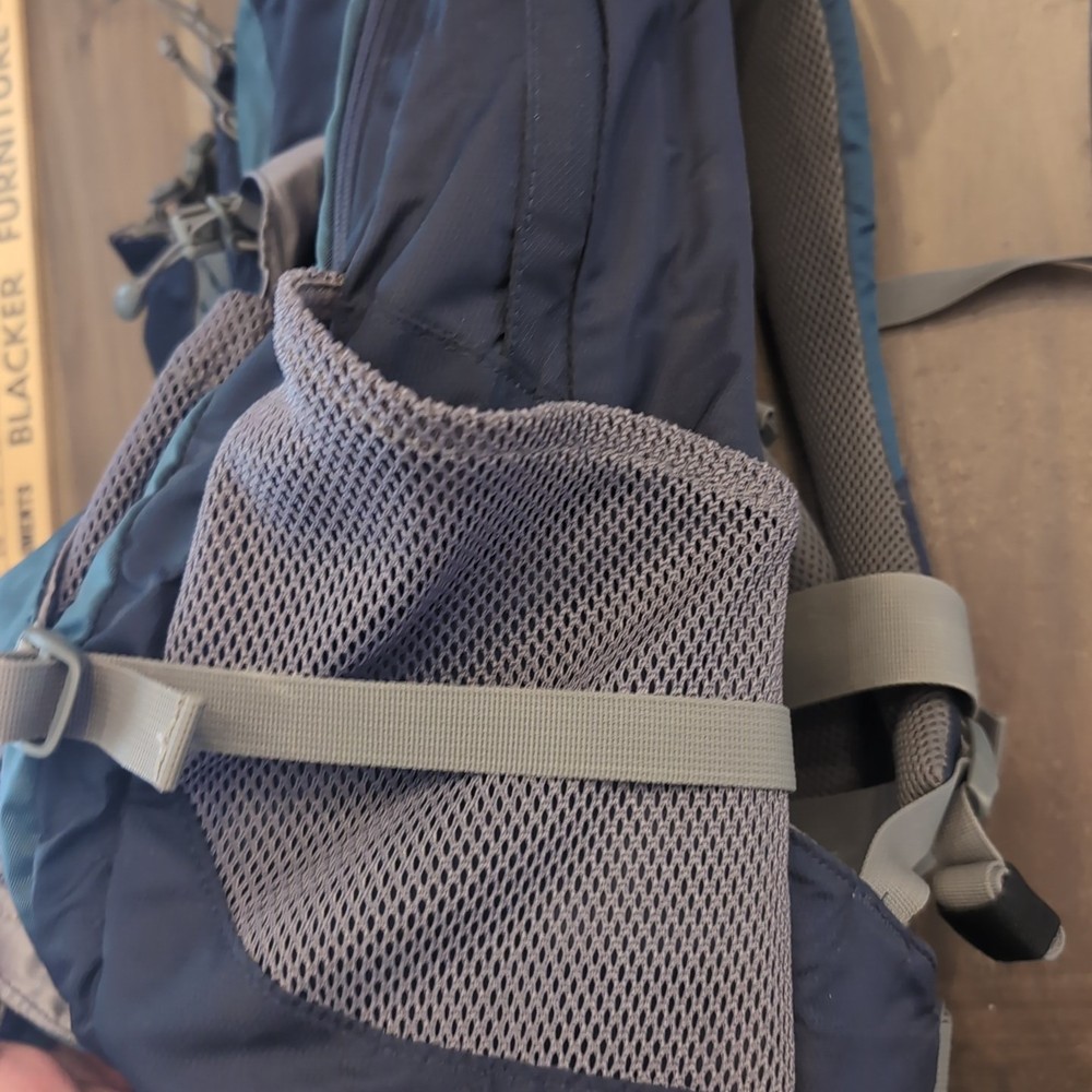 CAMELBAK Alpine Explorer Backpack 100 oz. Hydration Pack Multi Pocket