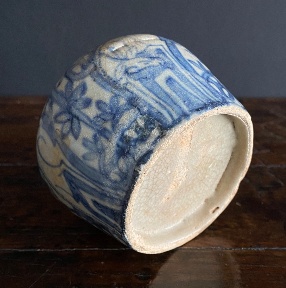 Early Circa 1400Ming Blue Decorated Pot