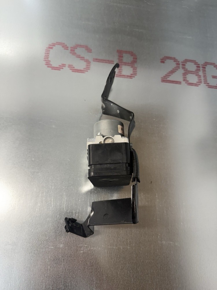 17-20 Suzuki Gsxs 1000 Abs Pump Unit Module