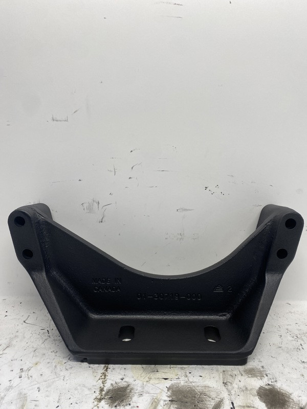 2008 Cummins ISC DPF Engine Mount 0130719000 (548-13279)