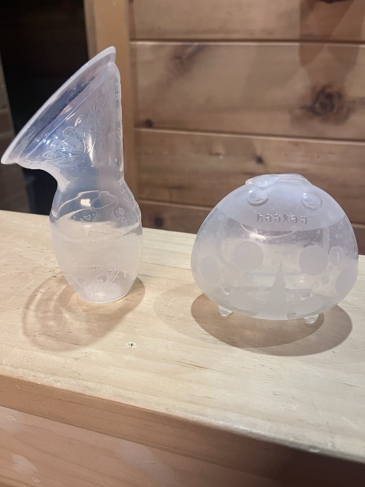 Hakaa Silicone Pump & Ladybug Collector for New Moms Pumping